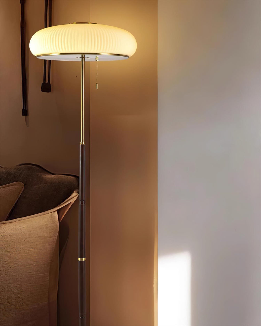 Matsutake Mushroom Glass Floor Lamp — product view 13