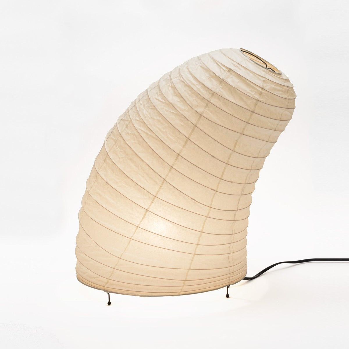Rice Paper Table Lamp R25 — product view 3