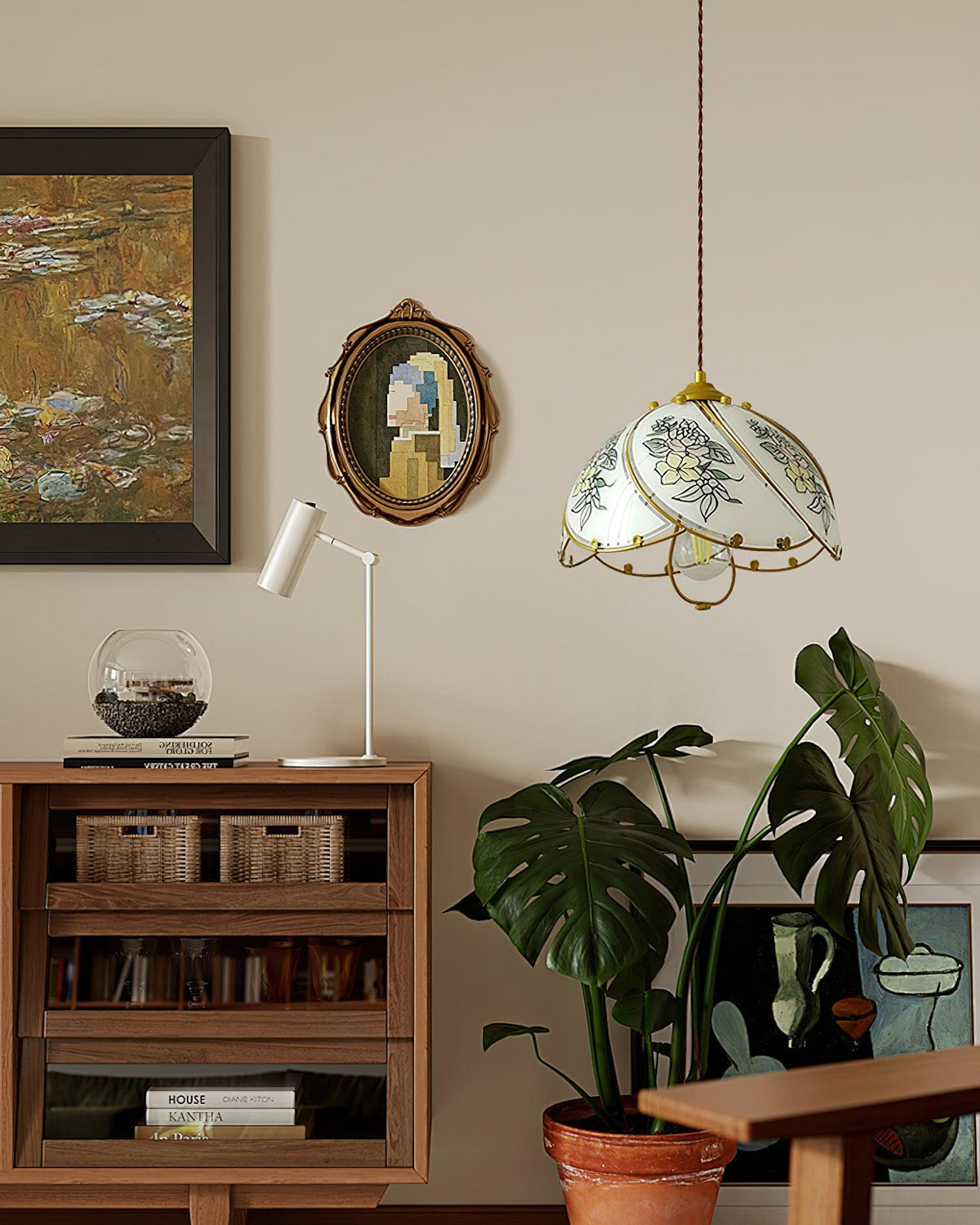 Tiffany Lily Glass Pendant Lamp — product view 4