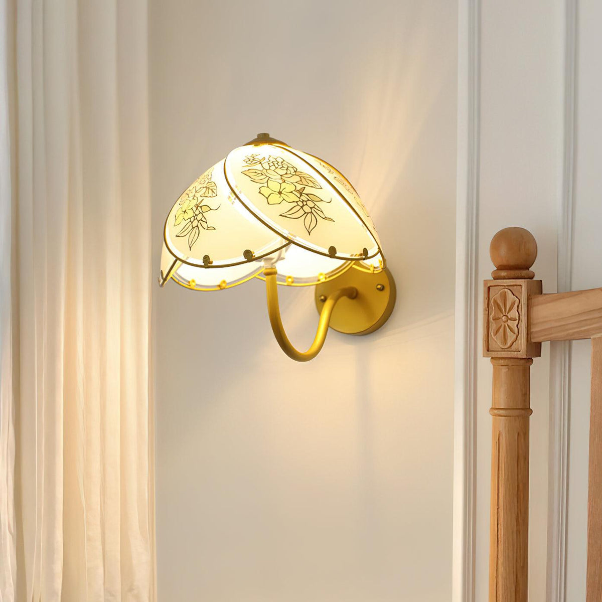Tiffany Lily Glass Wall Lamp — product view 11