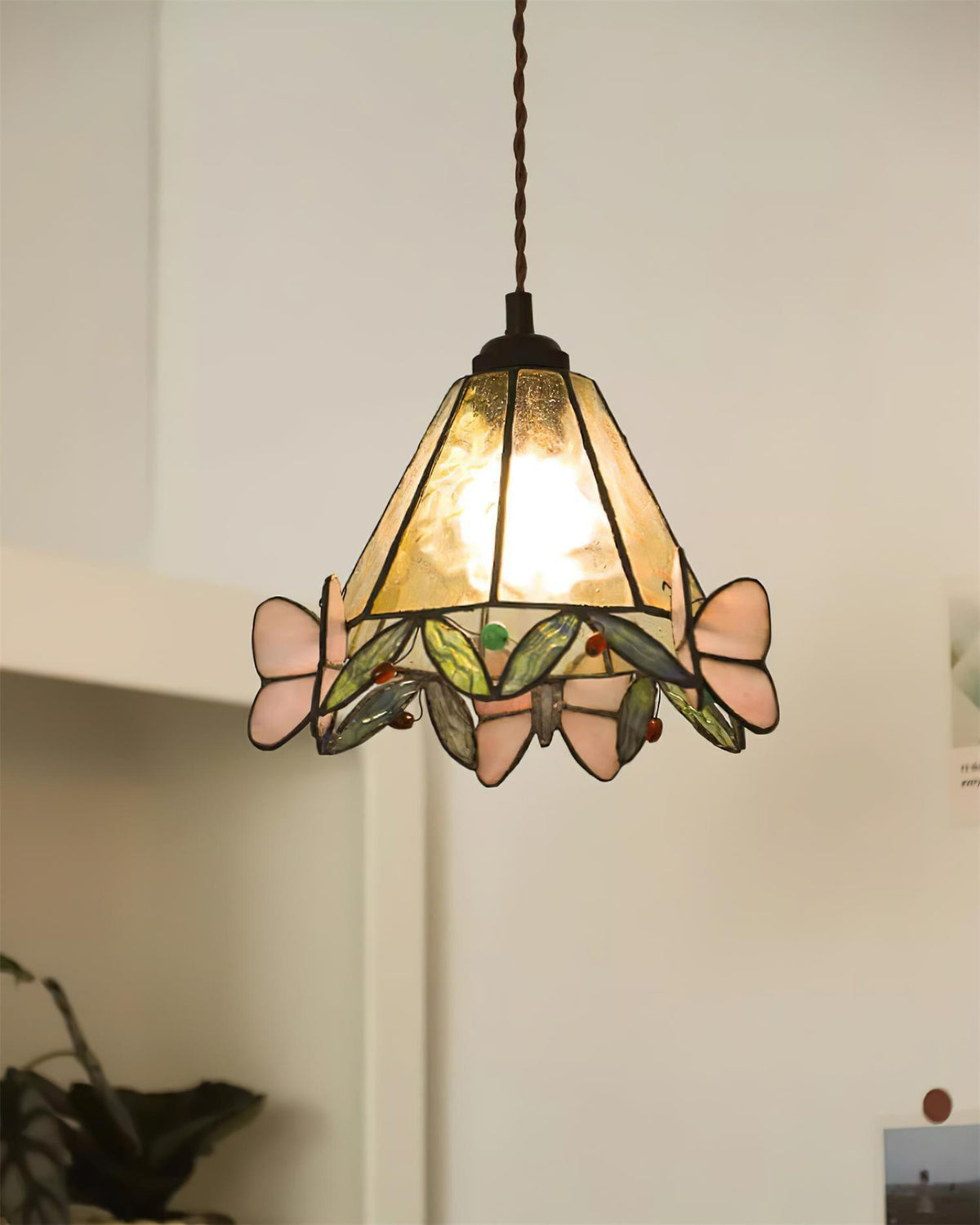 Briandy Tiffany Glass Pendant Lamp — product view 20
