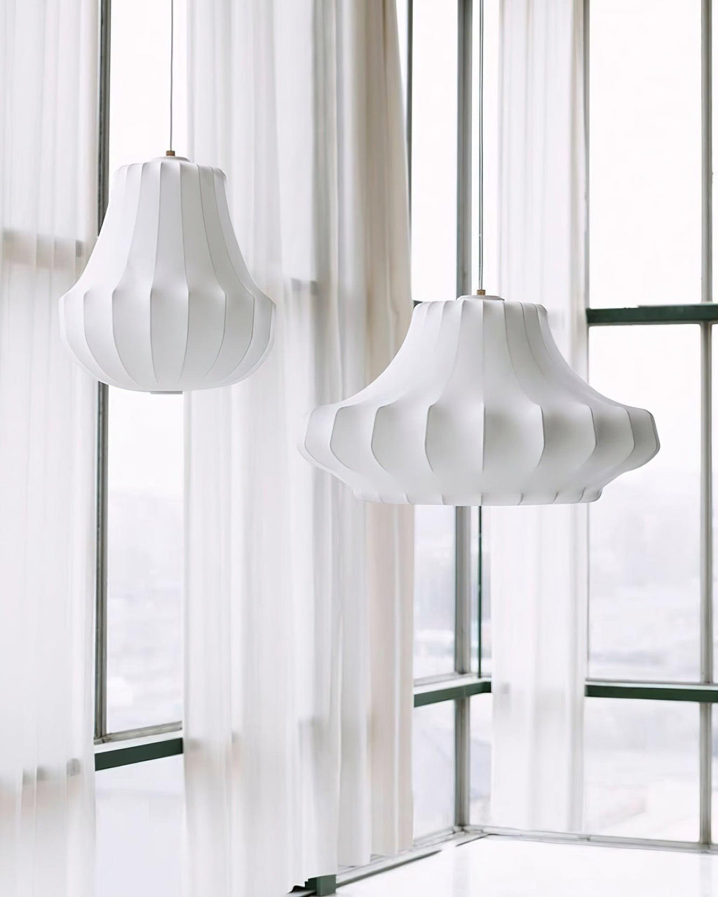 Phantom Metal Pendant Lamp — product view 3