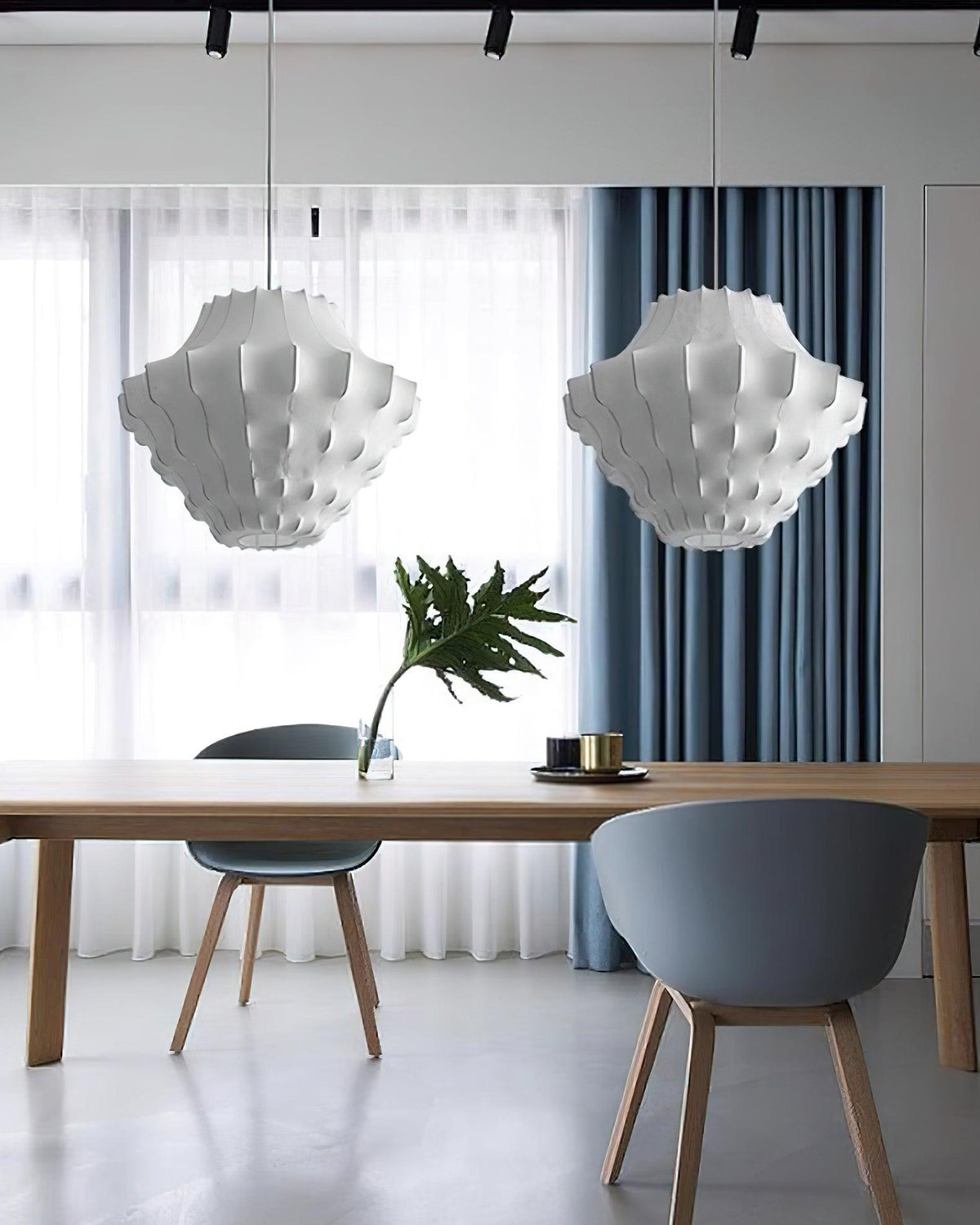 Phantom Metal Pendant Lamp — product view 10