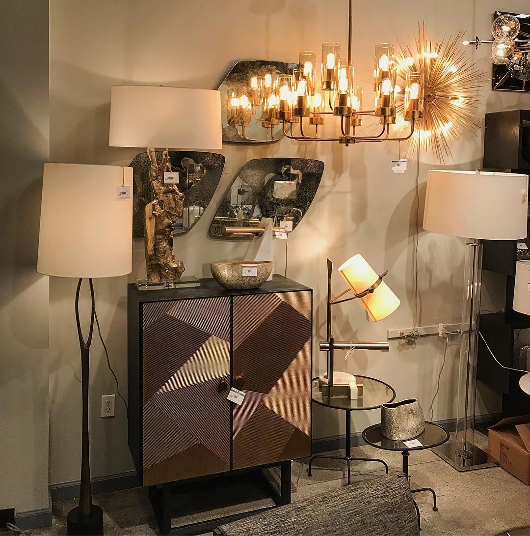 Jasmina Metal Table Lamp — product view 12