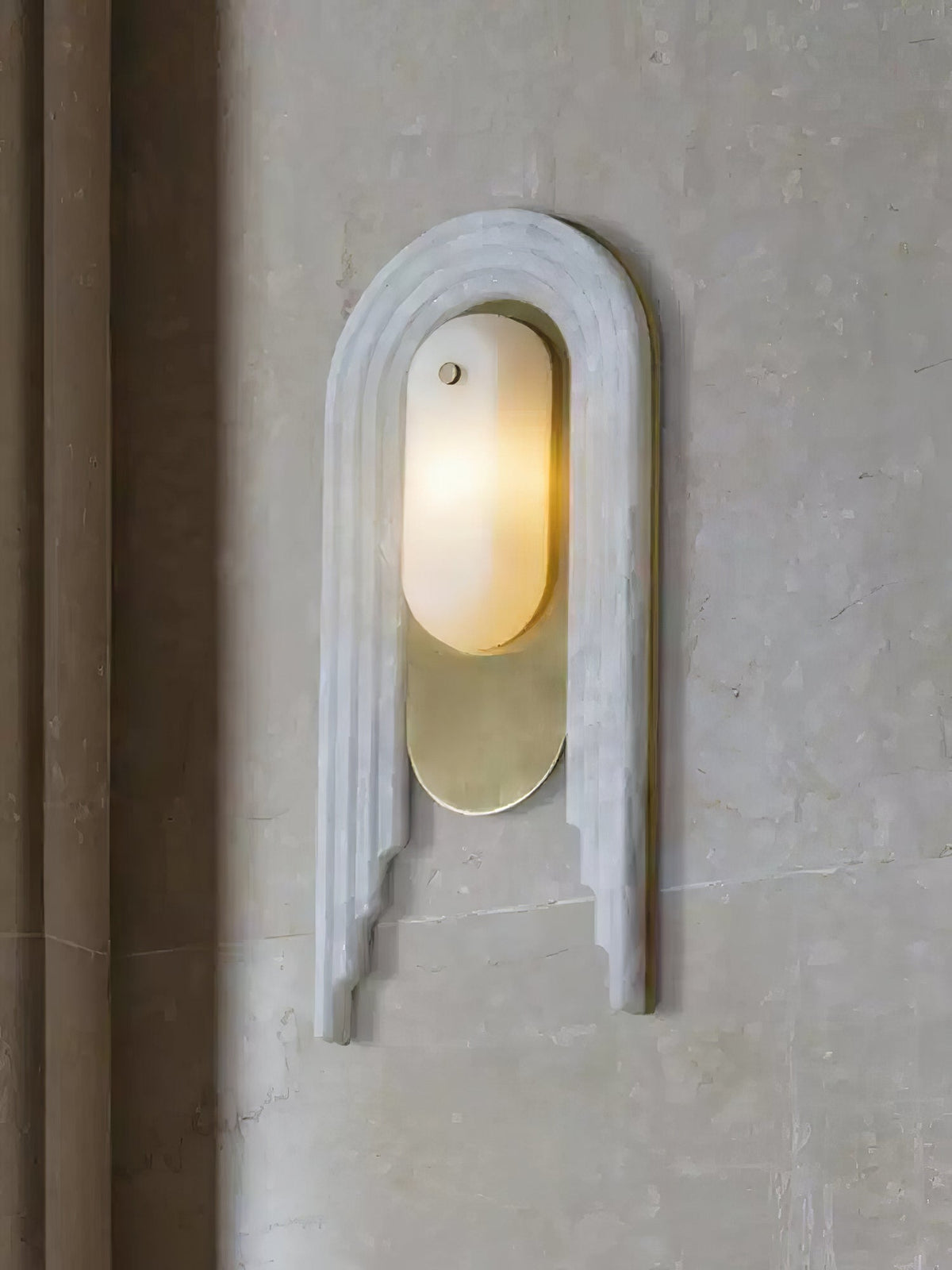 Cascada Alabaster Wall Sconce – product view 6