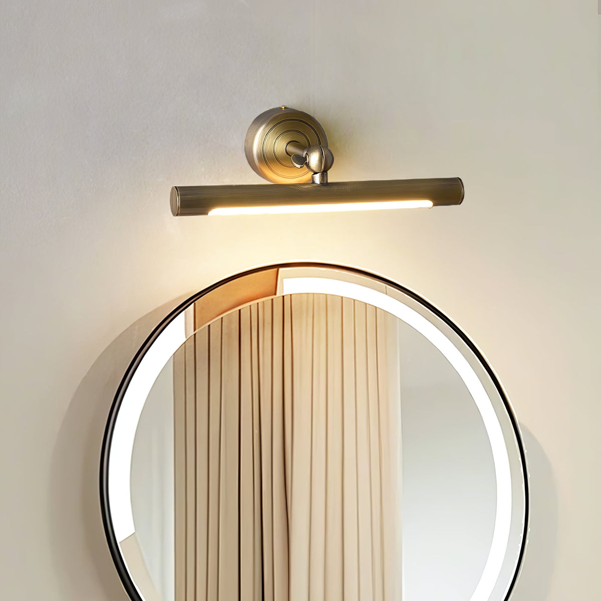 Brunelux Vanity Wall Light – product view 3