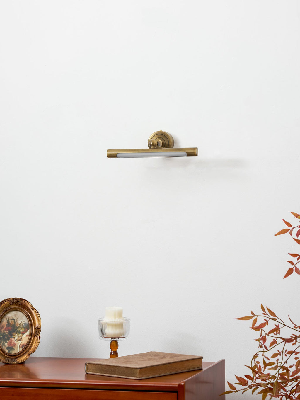 Brunelux Vanity Wall Light – product view 12
