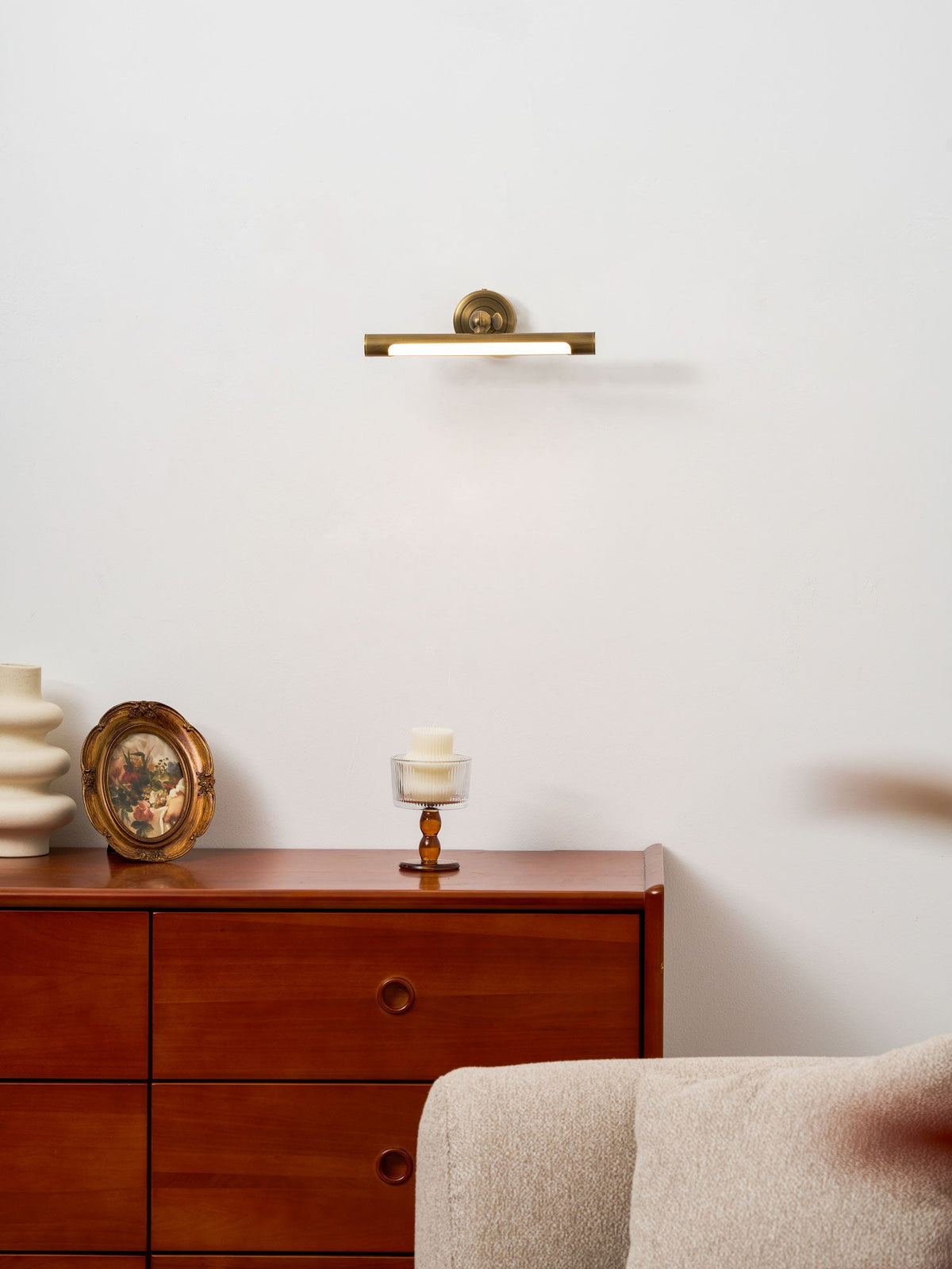 Brunelux Vanity Wall Light – product view 16