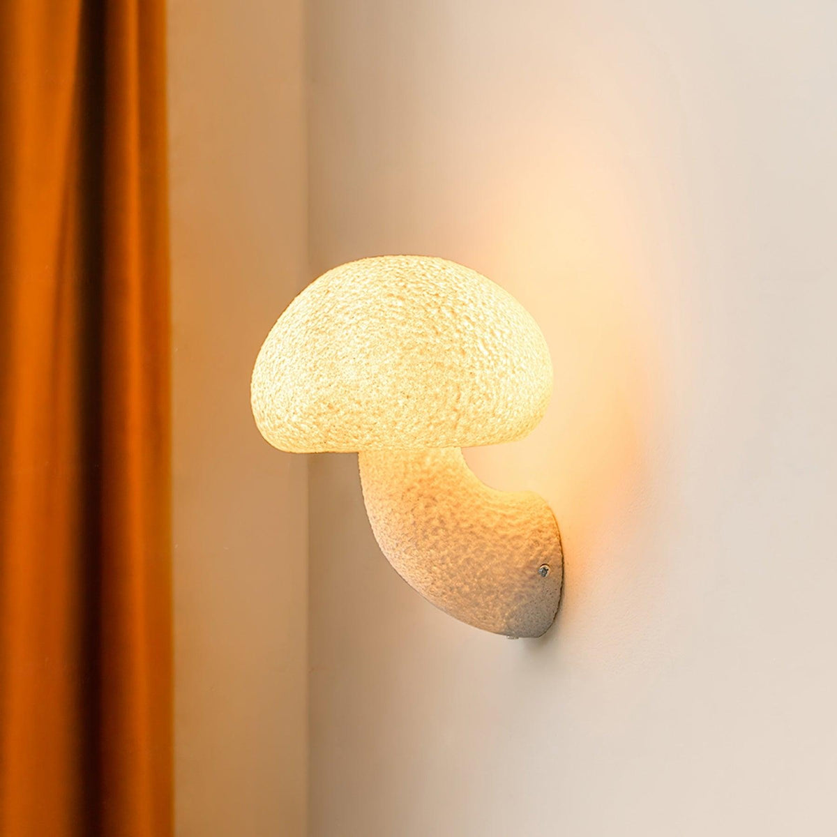 Peil Mushroom Resin Wall Lamp — product view 3