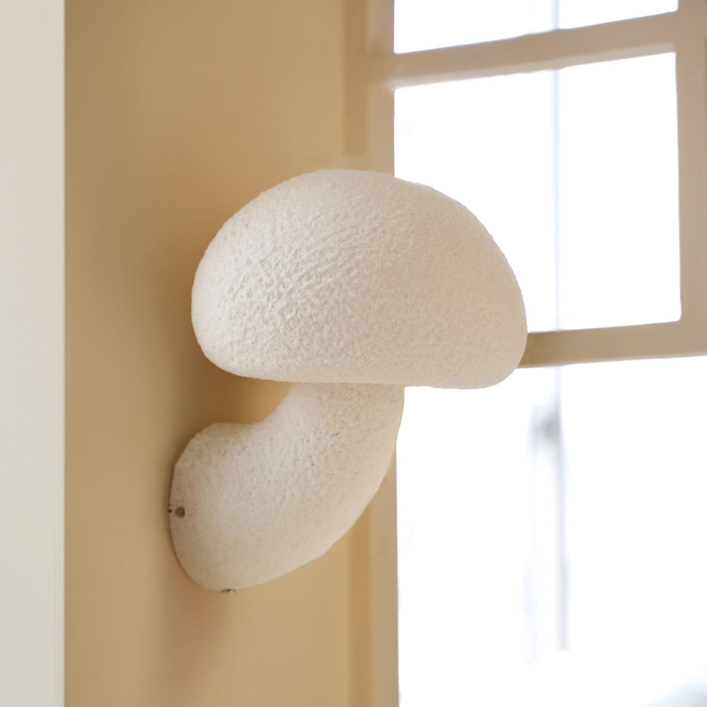 Peil Mushroom Resin Wall Lamp — product view 5