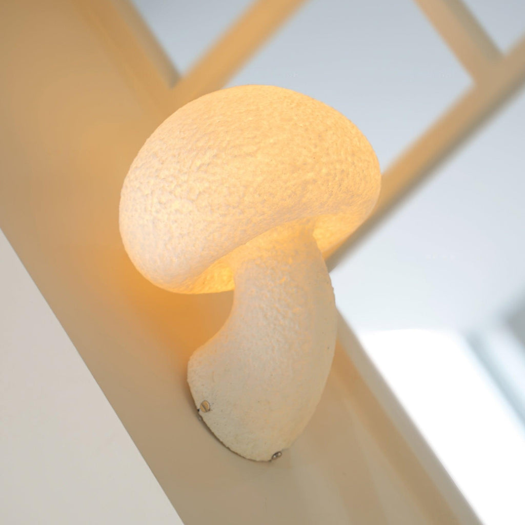 Peil Mushroom Resin Wall Lamp — product view 13