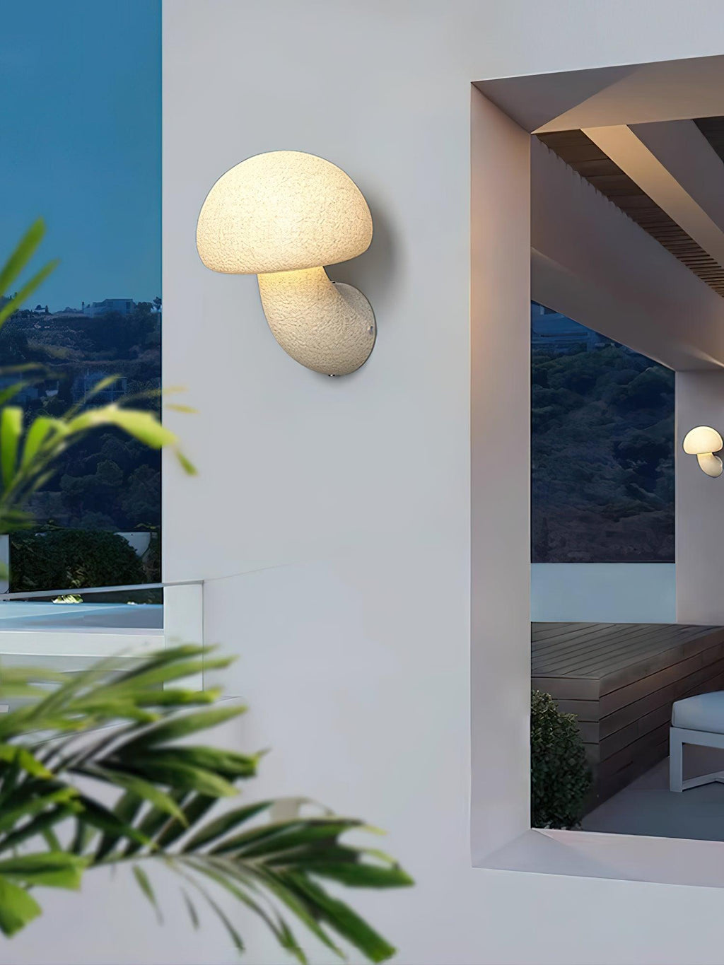 Peil Mushroom Resin Wall Lamp — product view 14