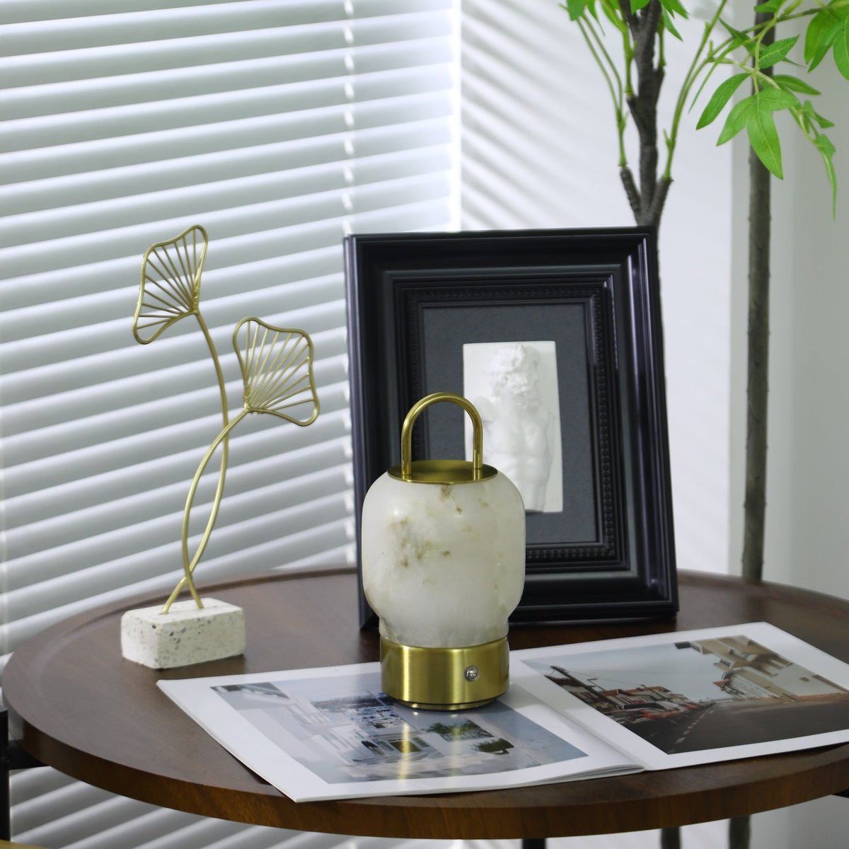 Alabaster Portable Rechargeable Table Lamp – product view 12