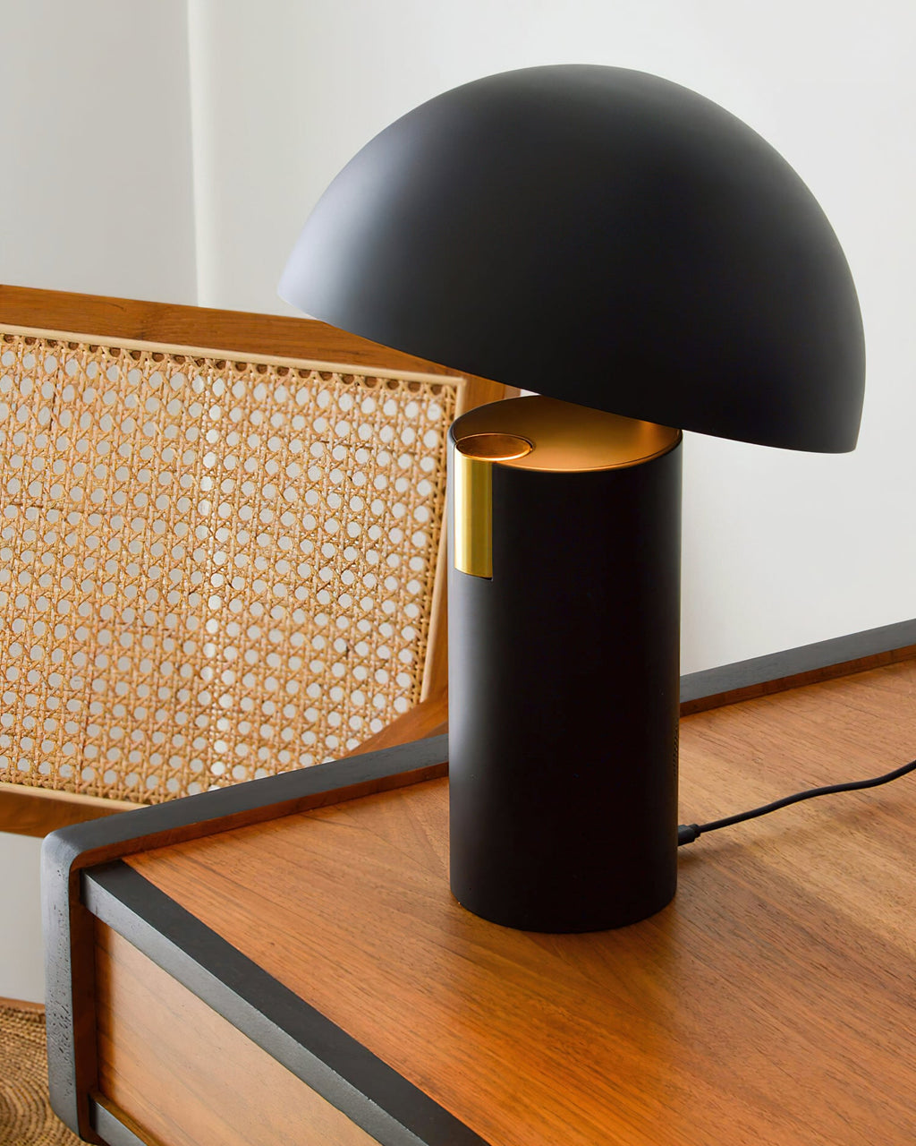 Avo Metal Table Lamp — product view 11