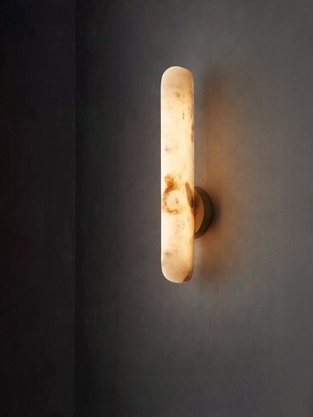 Alabaster Rod Sconce – product view 5