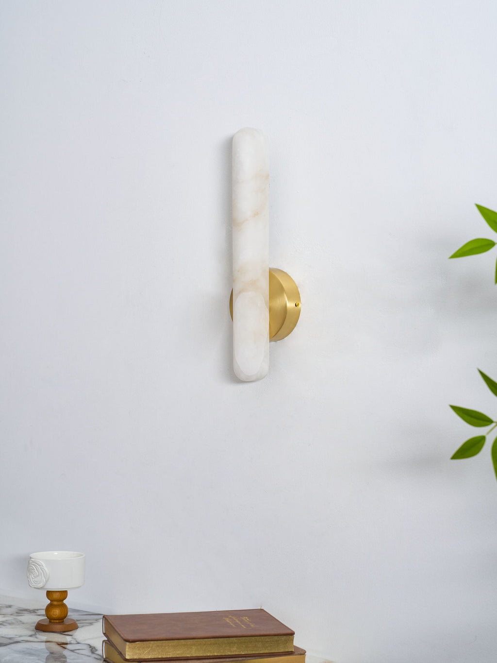 Alabaster Rod Sconce – product view 21