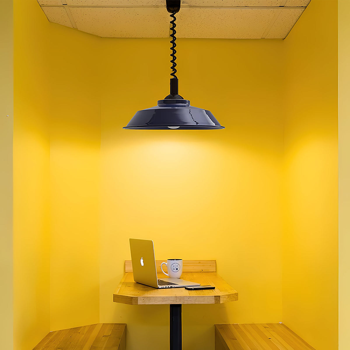 Toscot Metal Pendant Lamp — product view 3