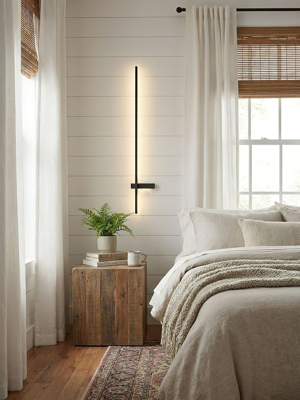 Adeline Linear Rechargeable Sconce – product view 12