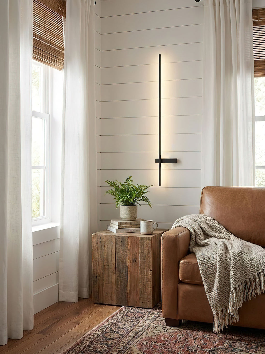 Adeline Linear Rechargeable Sconce – product view 16