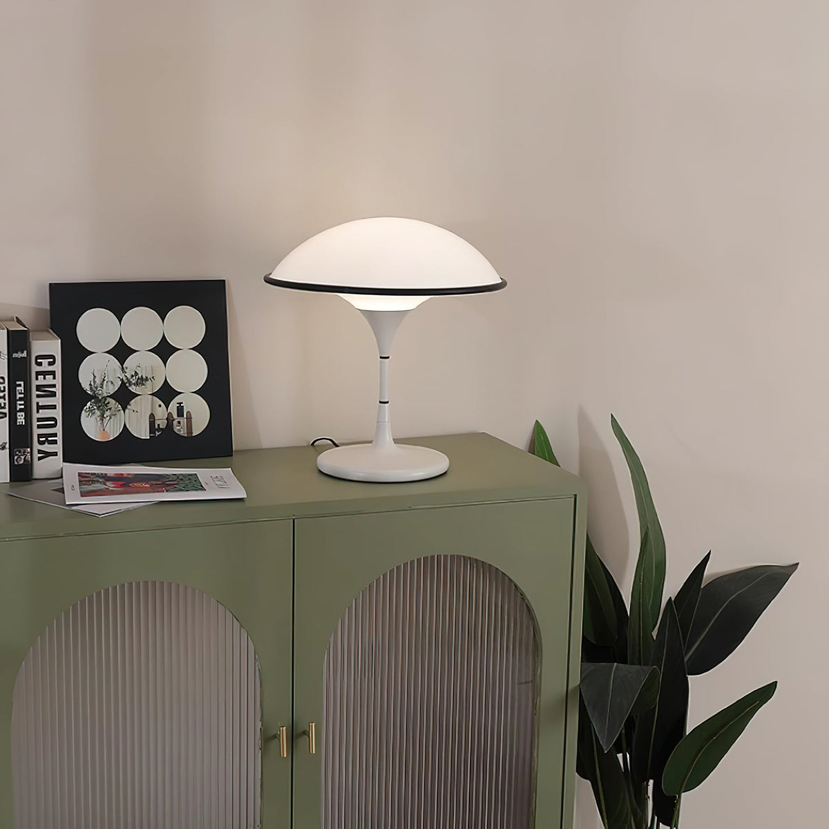 Fontana Metal Table Lamp — product view 4