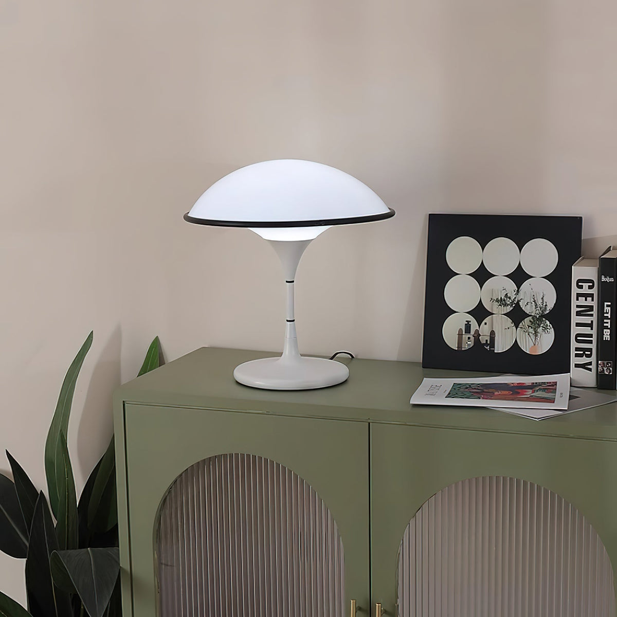 Fontana Metal Table Lamp — product view 6