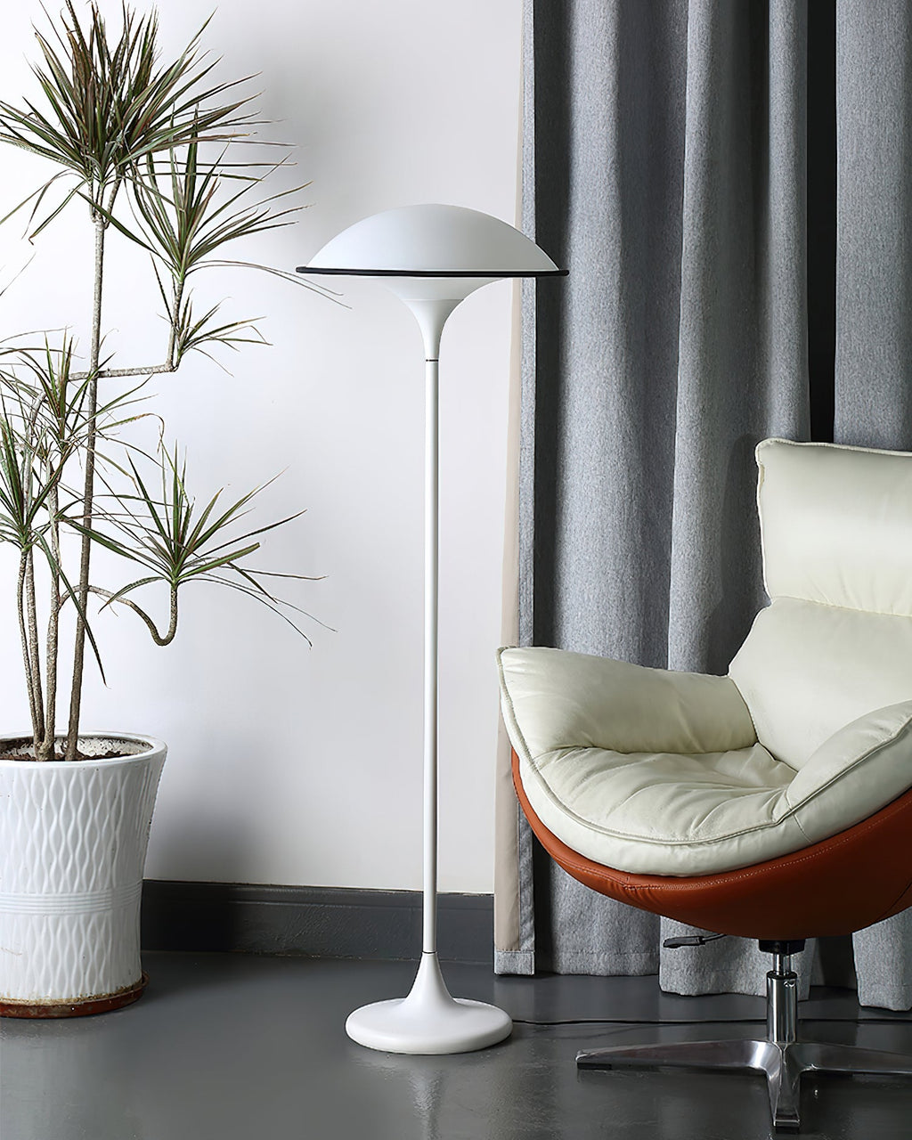 Fontana Metal Floor Lamp — product view 6