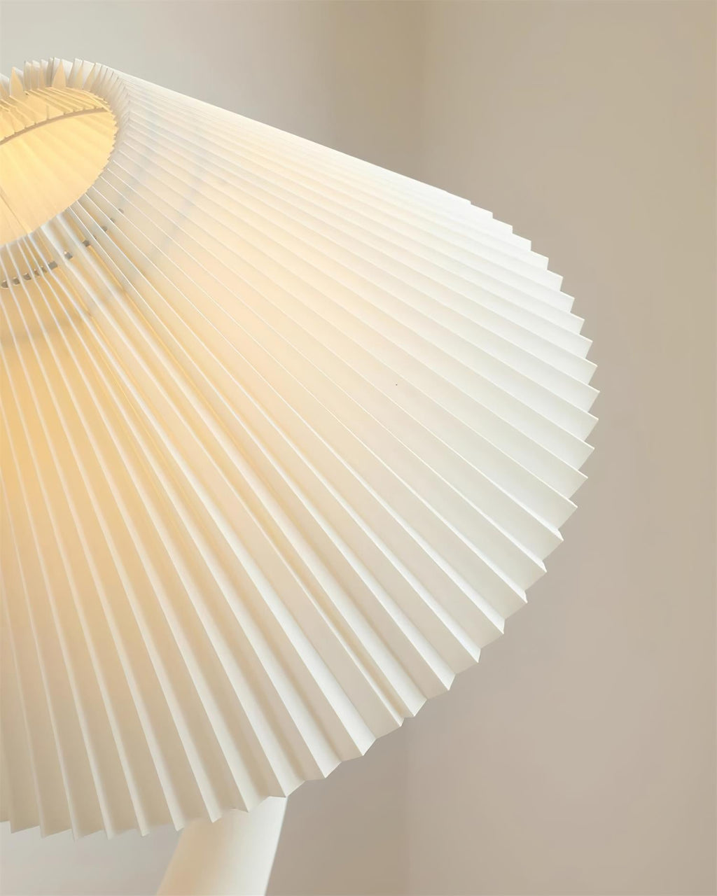 Haruki Twisted Resin Floor Lamp — product view 16