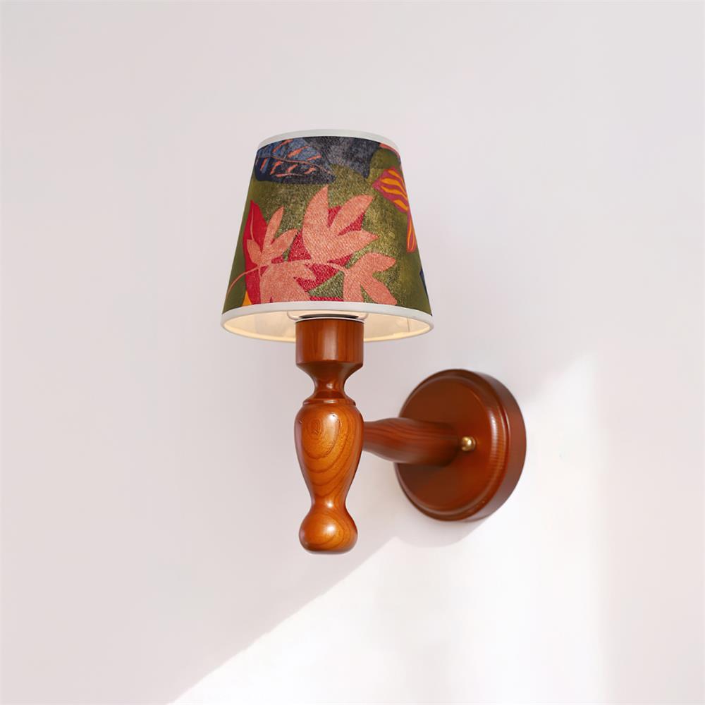 Kuli Wood Wall Lamp — product view 2