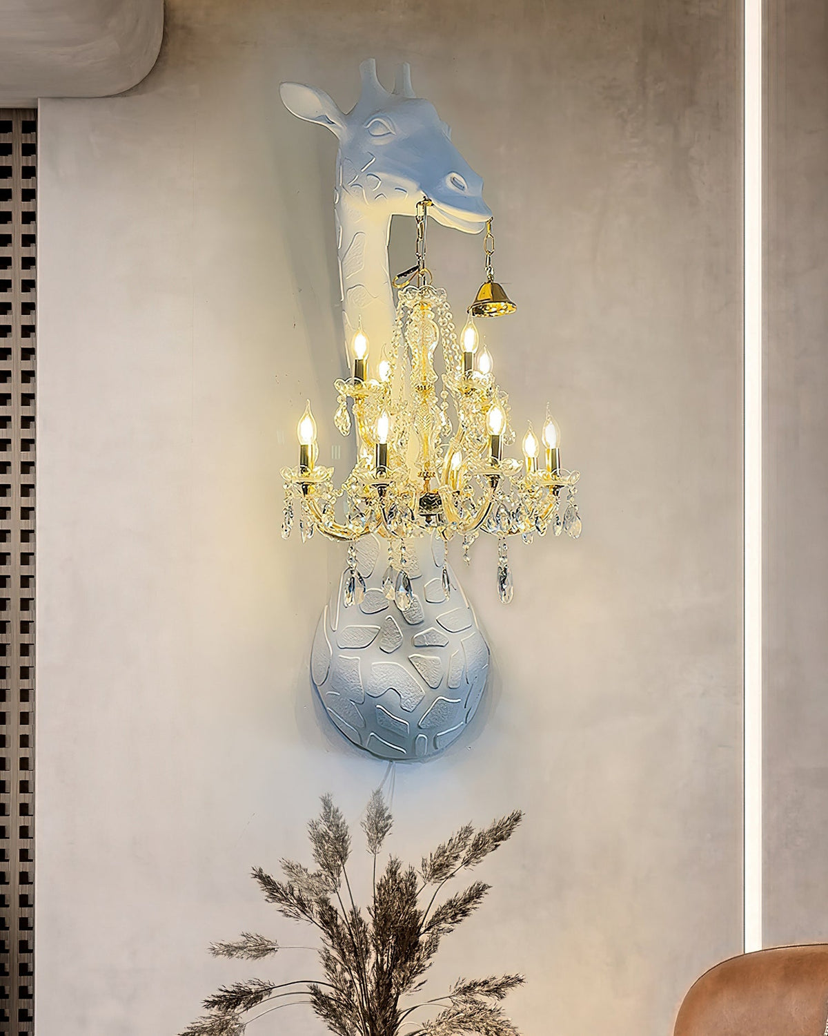 Giraffe Sculpture Lamp — product view 8