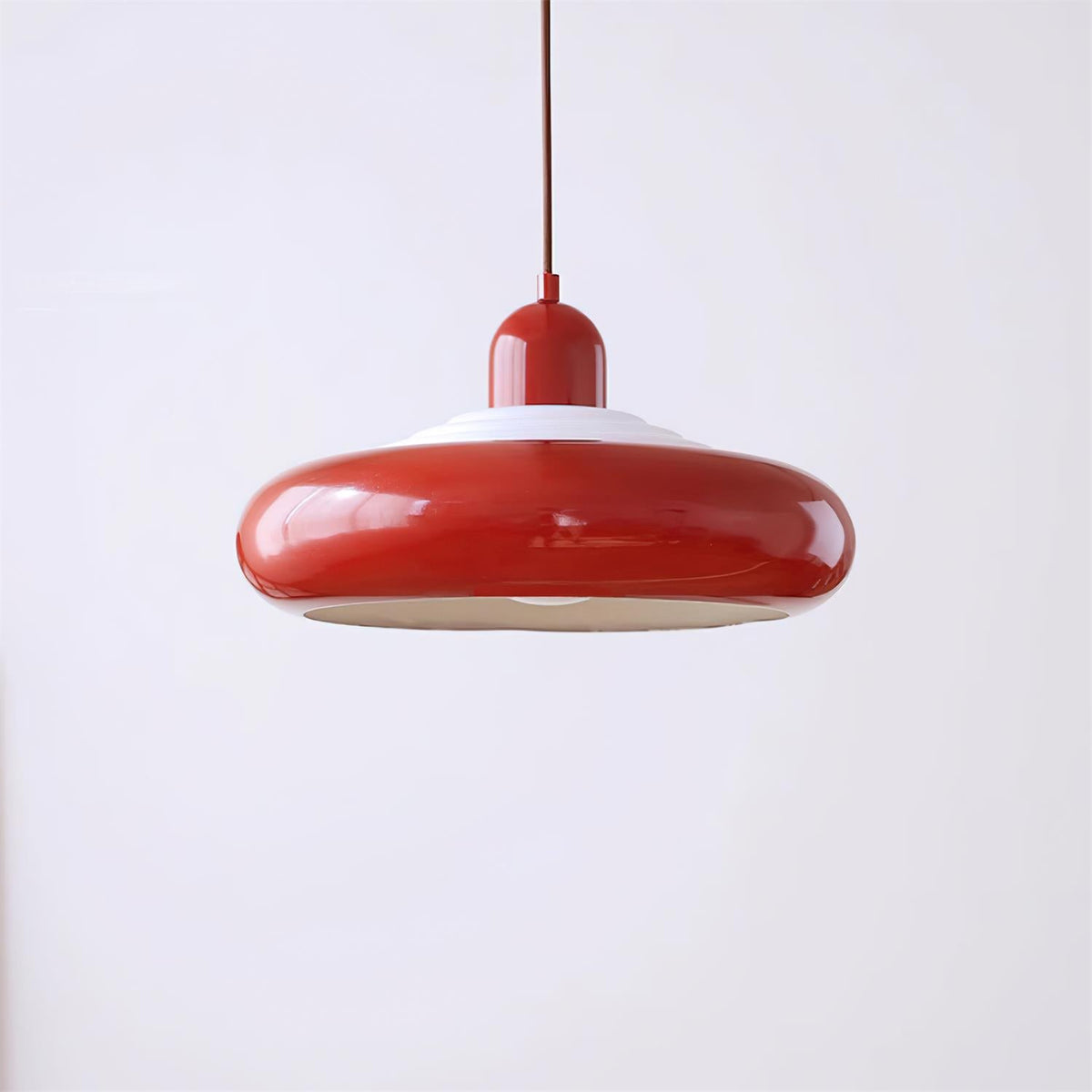 Verko Metal Pendant Lamp — product view 2