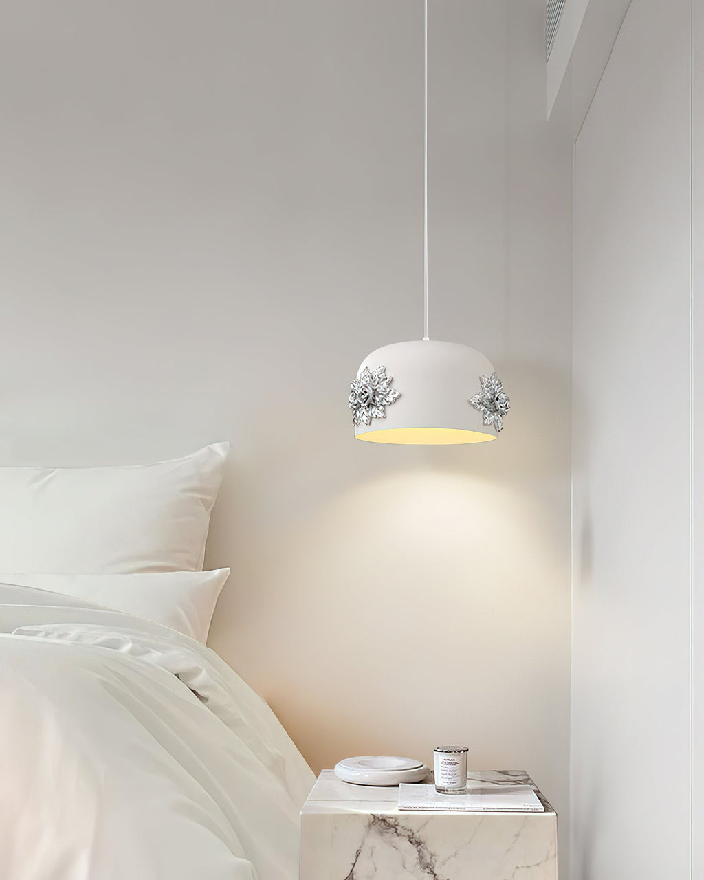 Gaina Metal Pendant Lamp — product view 3