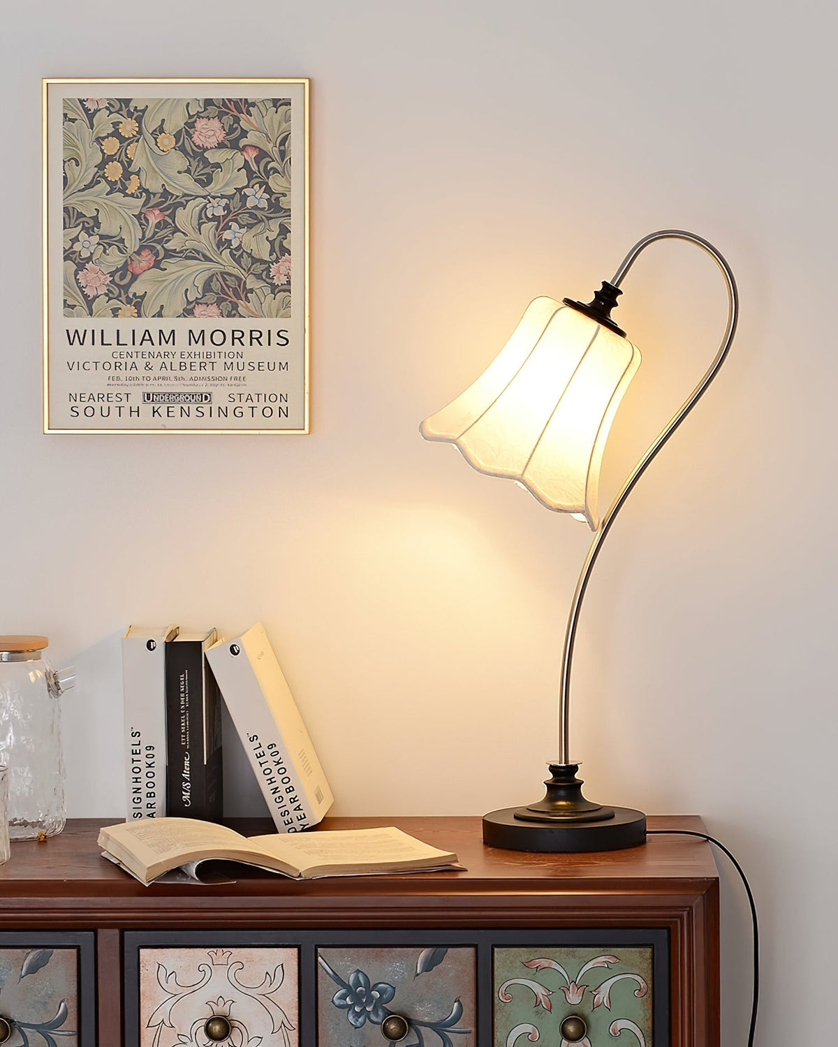 Magnolya Wood Table Lamp — product view 3