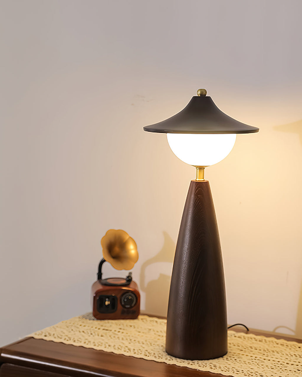 Syuna Wood Table Lamp — product view 5