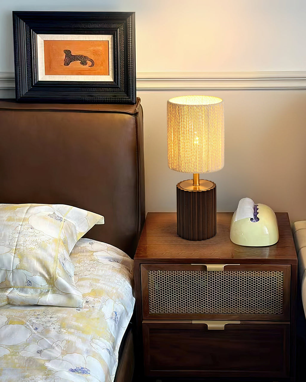 Veioza Wood Table Lamp — product view 8