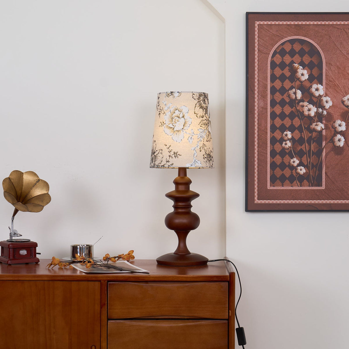 Ariana Wood Table Lamp — product view 4
