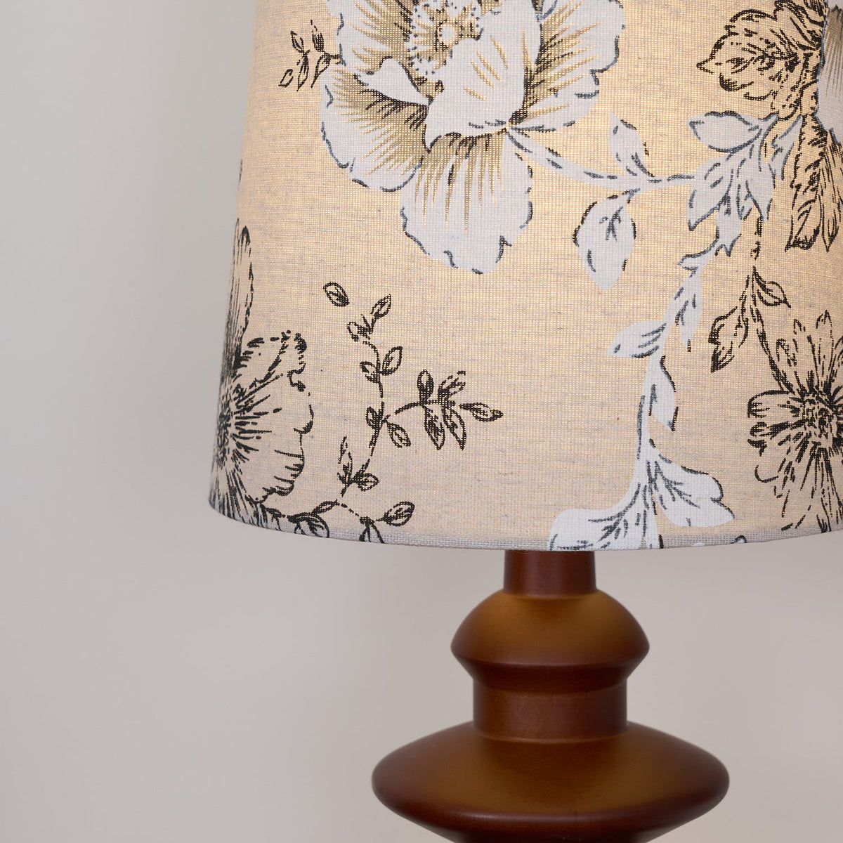 Ariana Wood Table Lamp — product view 13
