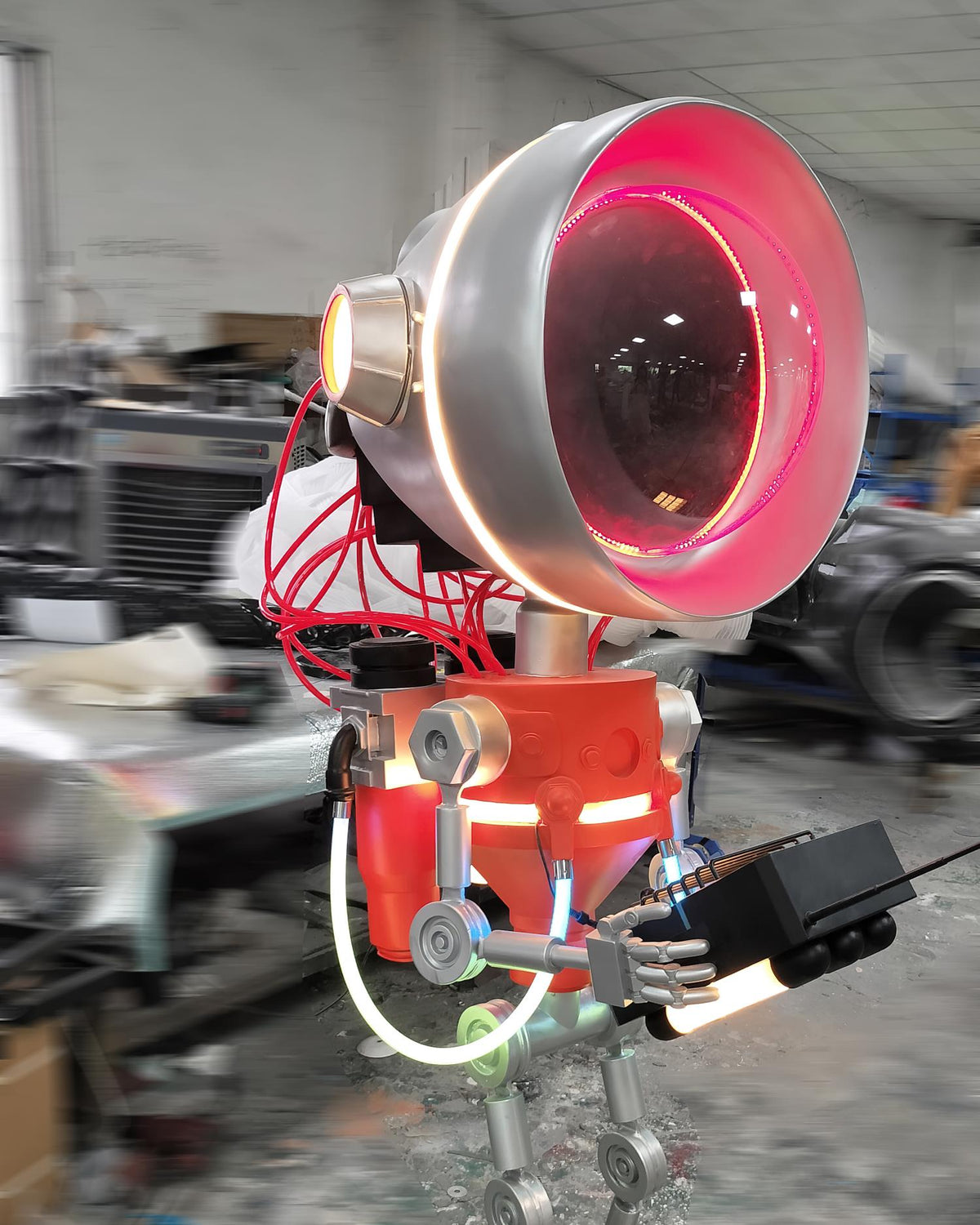 Robot Resin Floor Lamp — product view 12