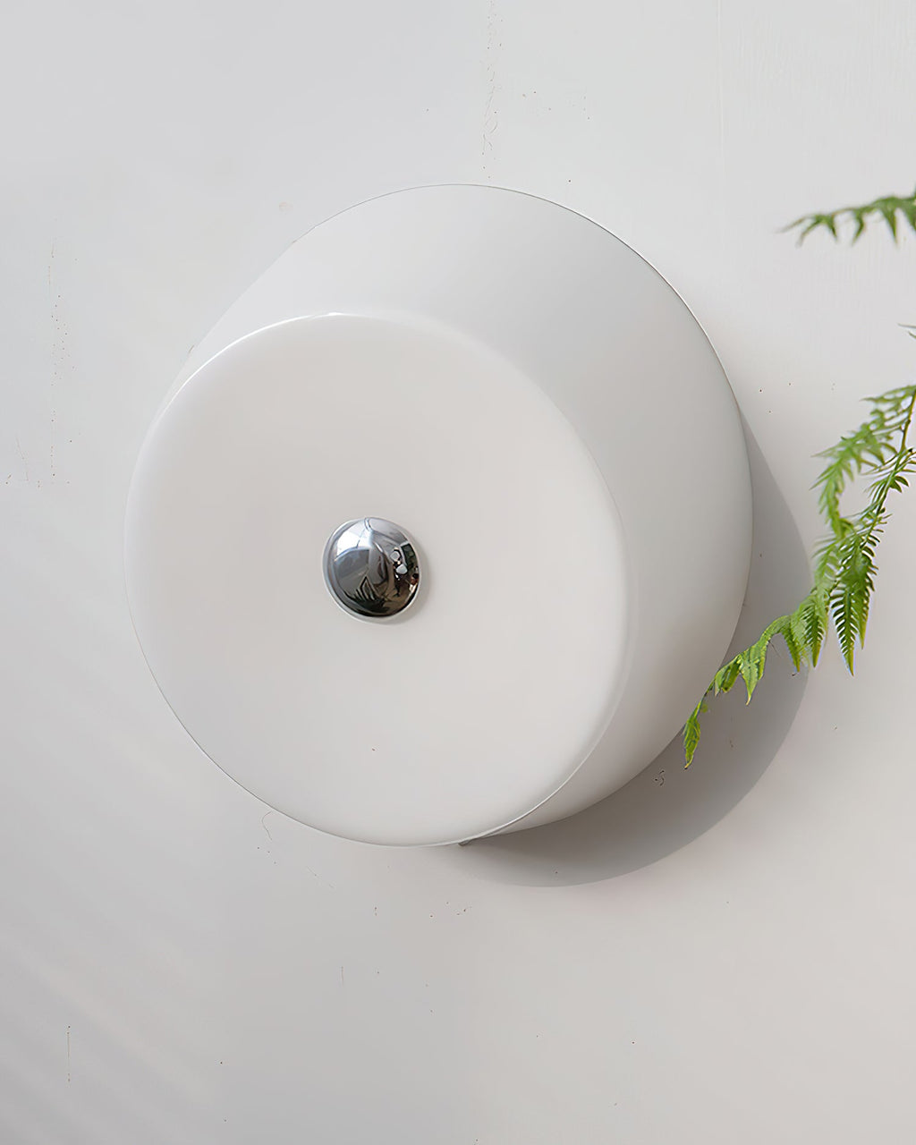 Ben Glass Wall Lamp — product view 7