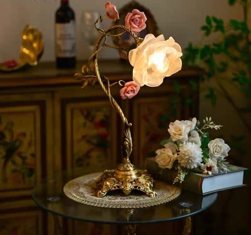 Campanella Vintage Rose Table Lamp – product view 12