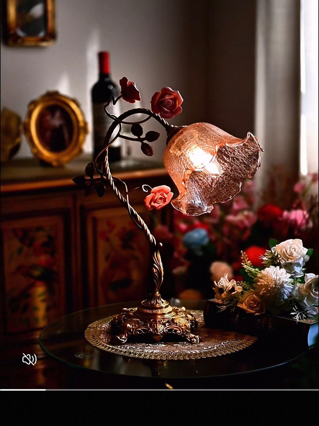 Campanella Vintage Rose Table Lamp – product view 15