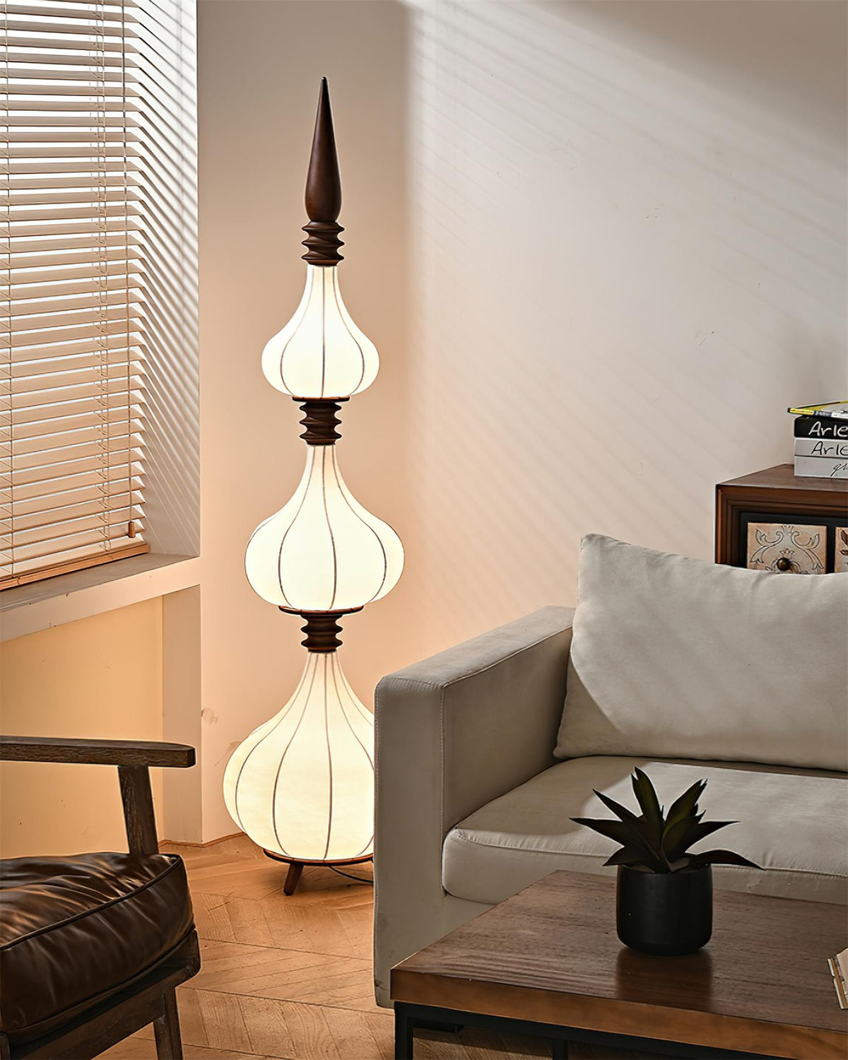 Sultano Wood Floor Lamp — product view 3
