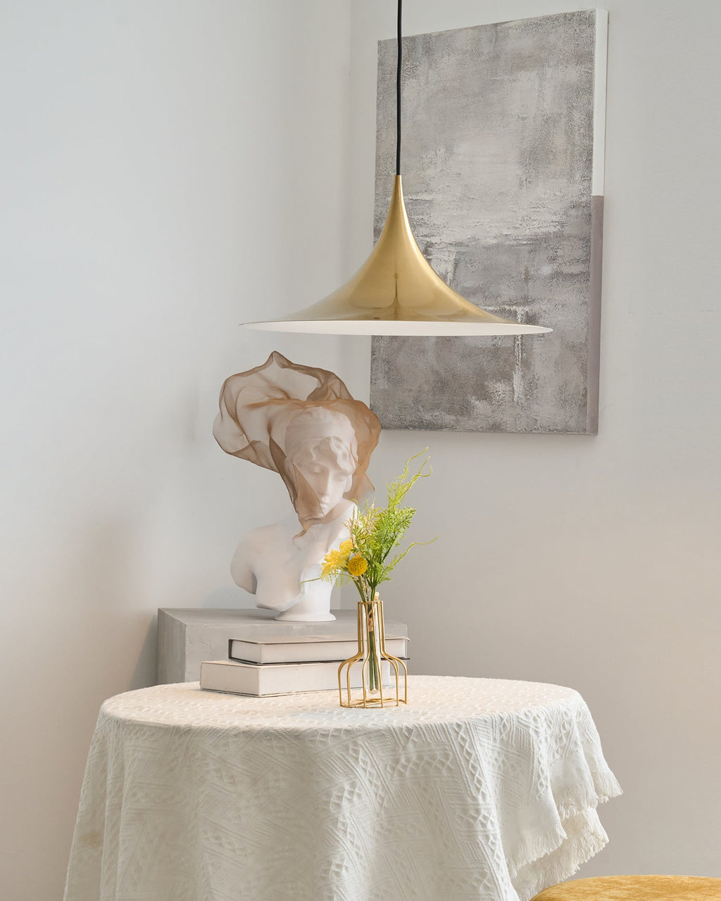 Trumpet Aluminum Pendant Lamp — product view 8