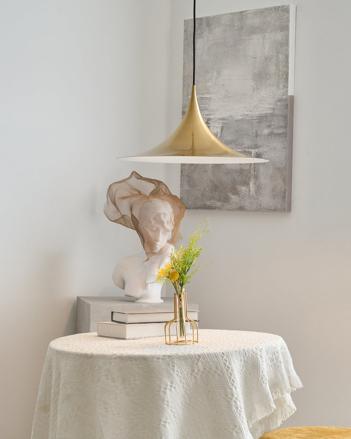 Trumpet Aluminum Pendant Lamp — product view 8