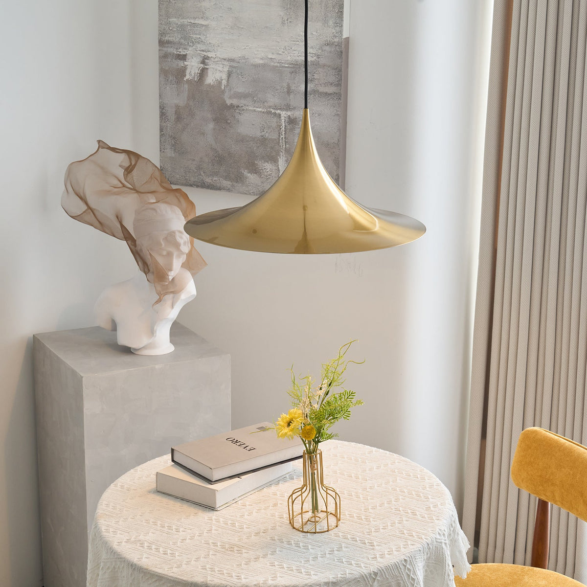 Trumpet Aluminum Pendant Lamp — product view 12