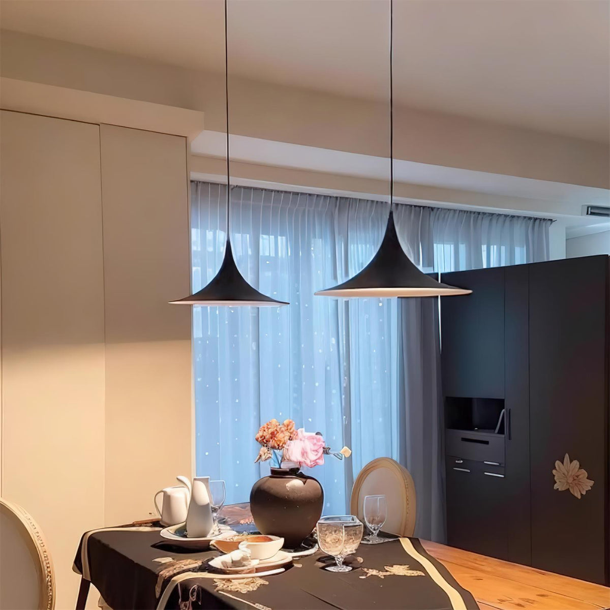 Trumpet Aluminum Pendant Lamp — product view 22