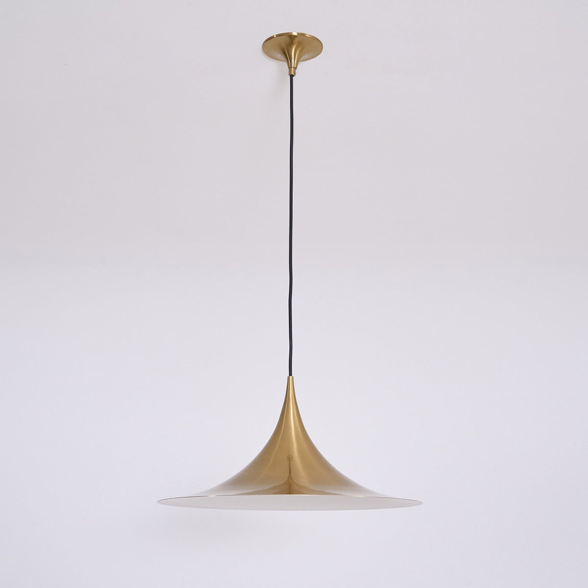 Trumpet Aluminum Pendant Lamp — product view 39