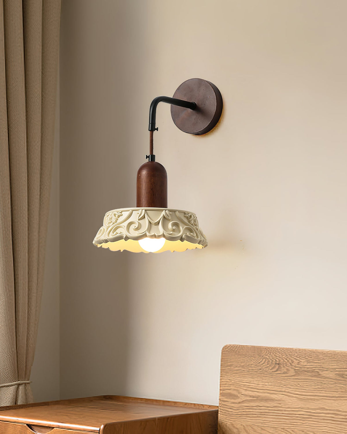 Shana Wood Wall Lamp — product view 9