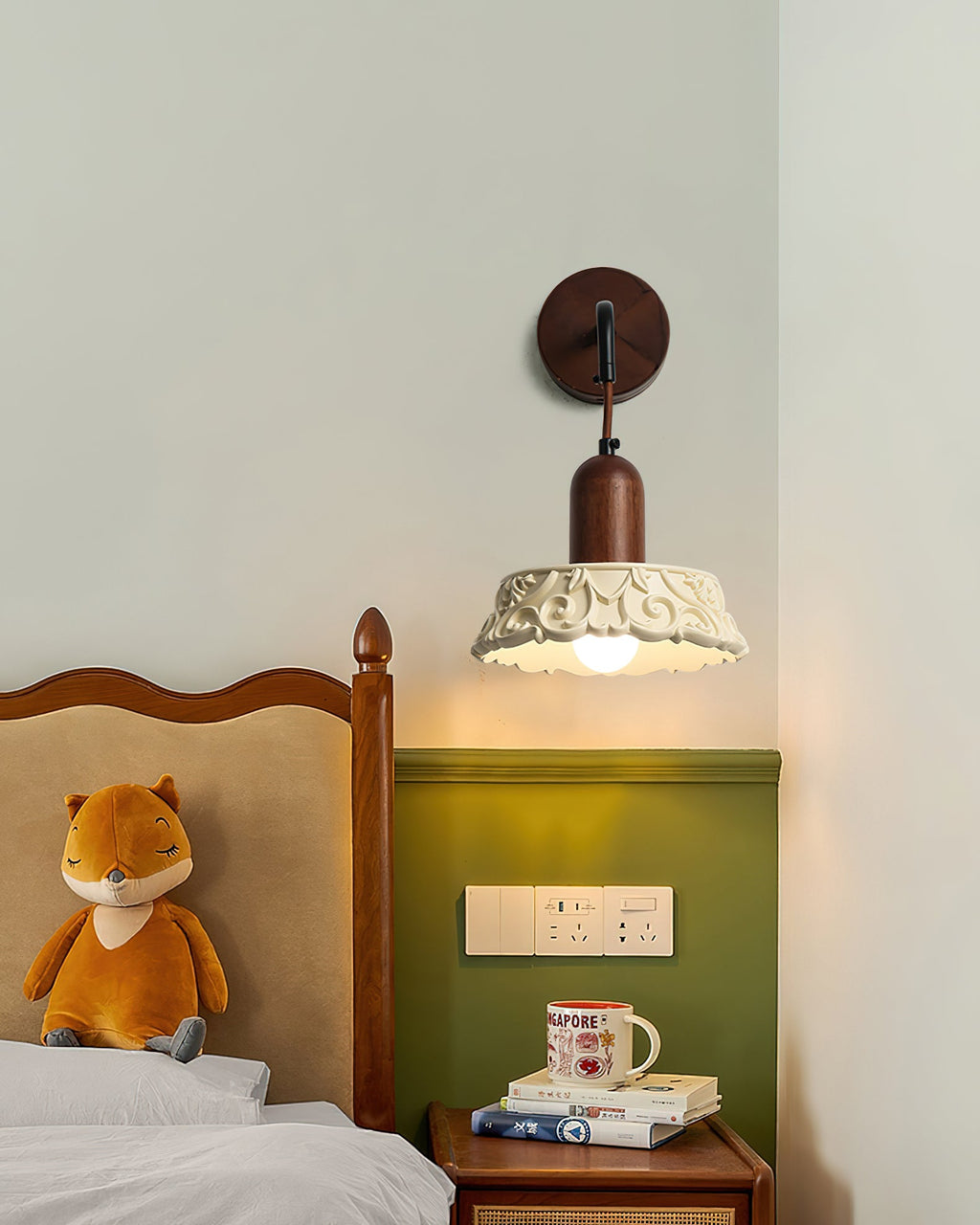 Shana Wood Wall Lamp — product view 10
