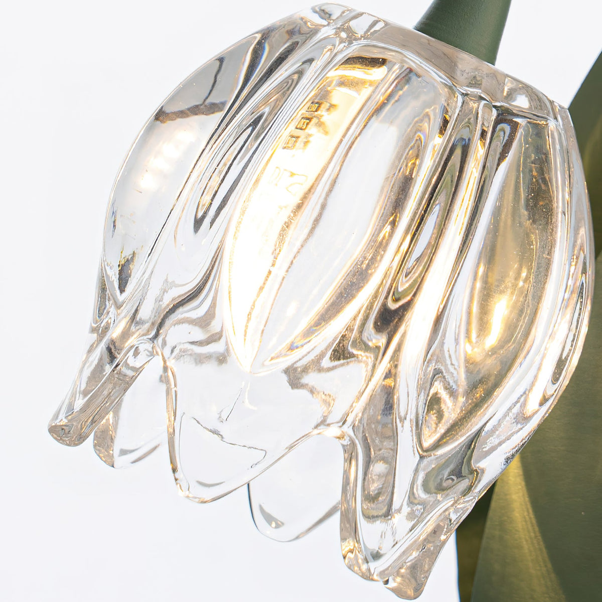 Niya Green Glass Table Lamp — product view 10