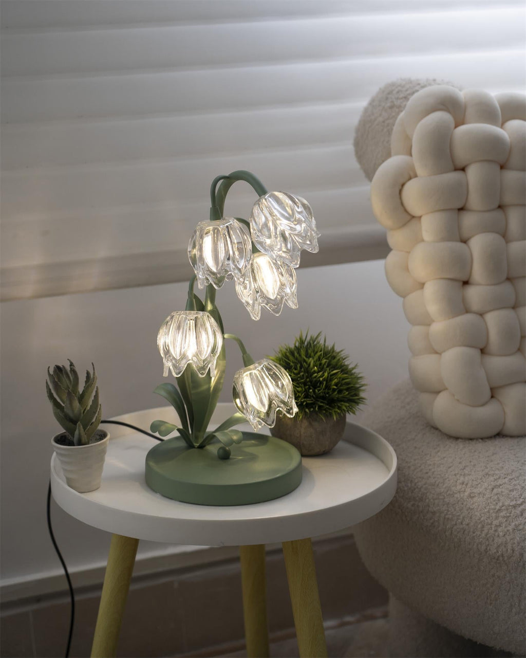 Niya Green Glass Table Lamp — product view 29
